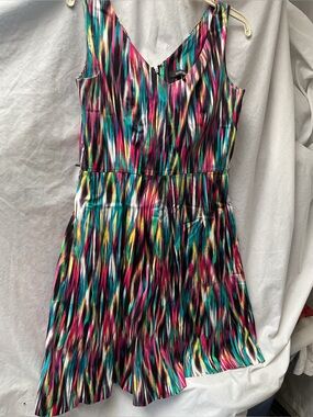 Ellen Tracy Multicolor Wave-Print V-Neck Dress